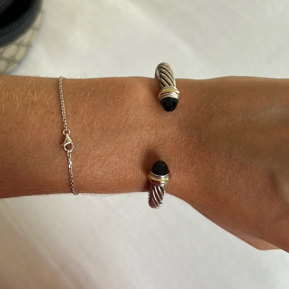 Cable classic braclet in sterling silver with black onyx and 14k yellow gold